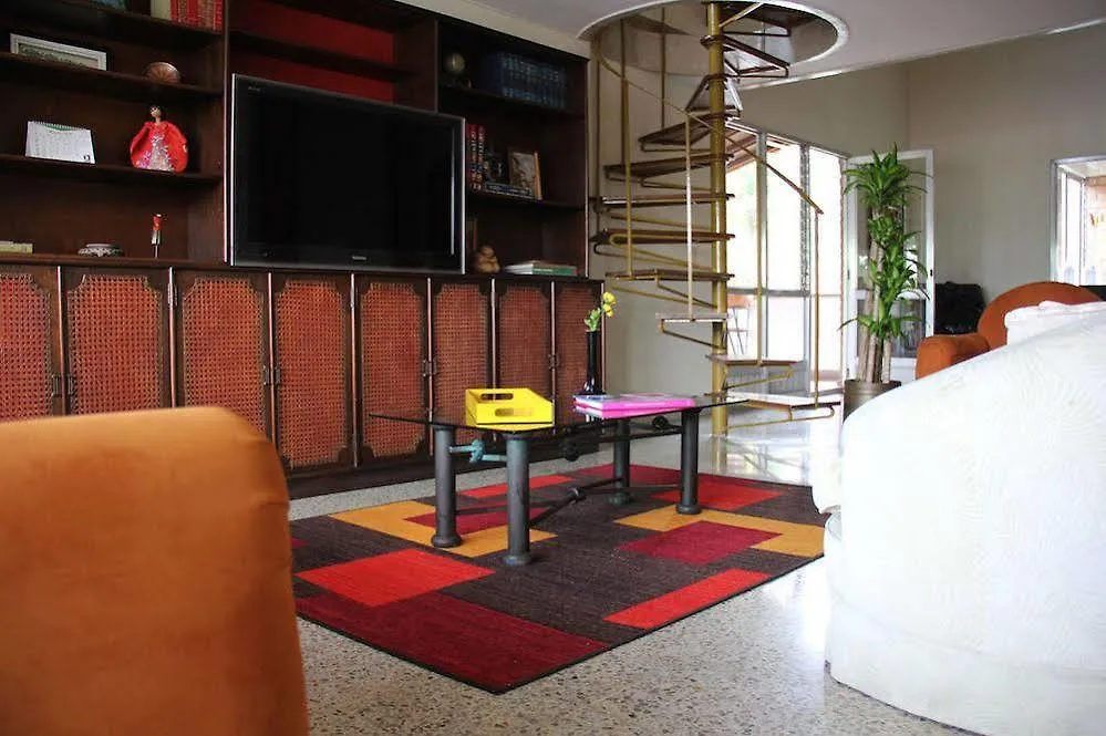 **  Inmedellin Hostel Colombia